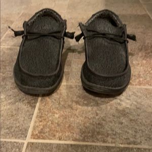 Slightly new hey dude shoes